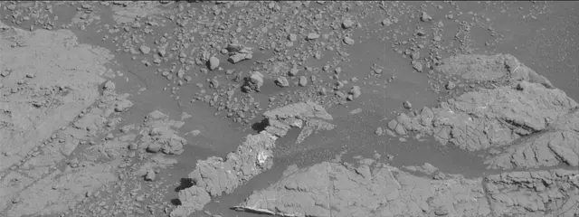 Sol 2604: Mast Camera (Mastcam)