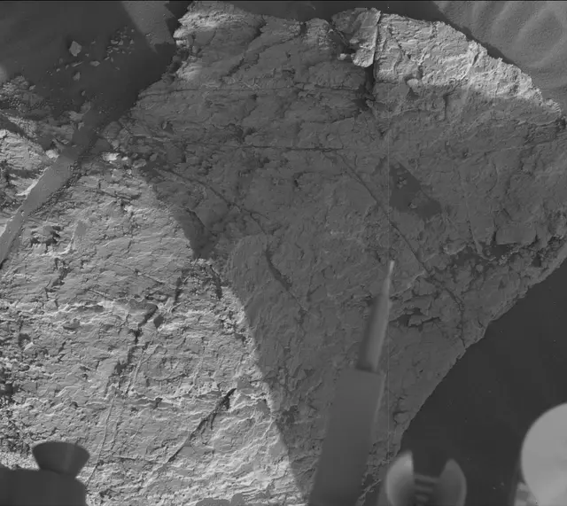 Sol 2604: Mast Camera (Mastcam)