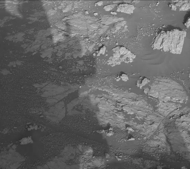 Sol 2604: Mast Camera (Mastcam)