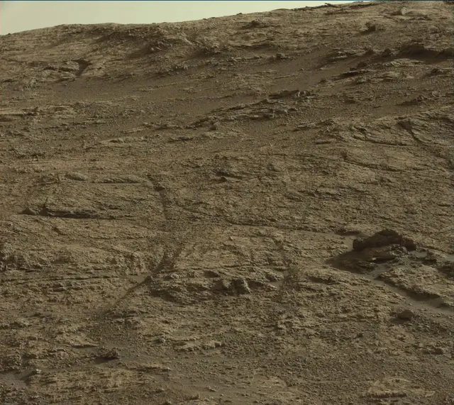 Sol 2606: Mast Camera (Mastcam)