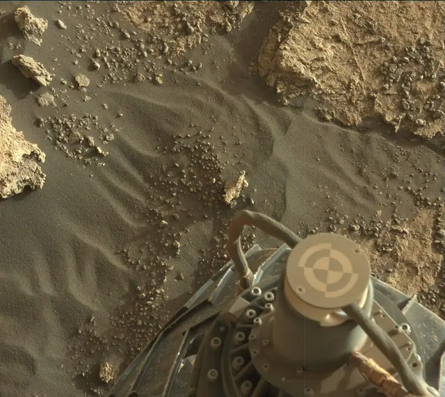 Sol 2606: Mast Camera (Mastcam)