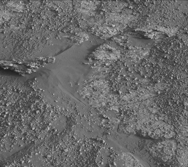 Sol 2606: Mast Camera (Mastcam)