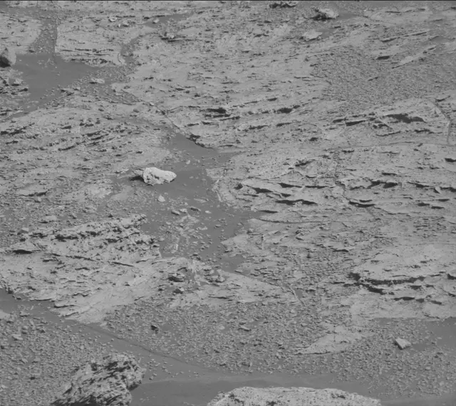 Sol 2606: Mast Camera (Mastcam)