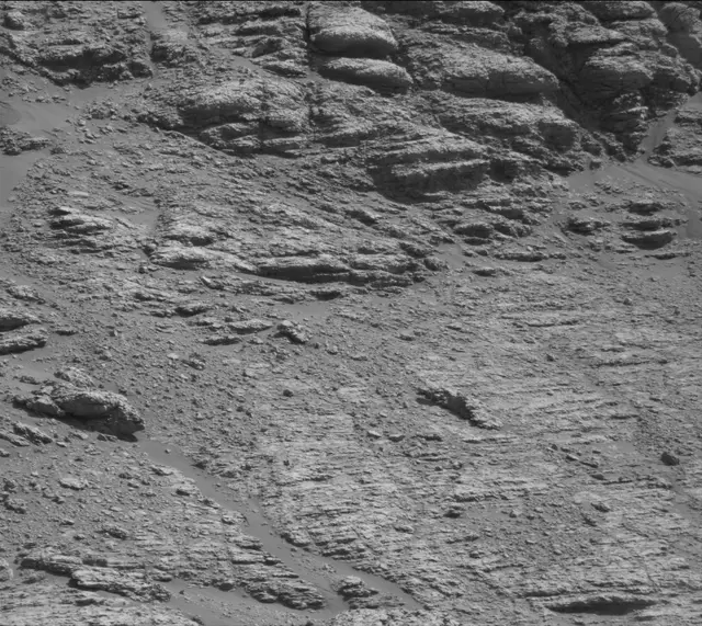 Sol 2606: Mast Camera (Mastcam)