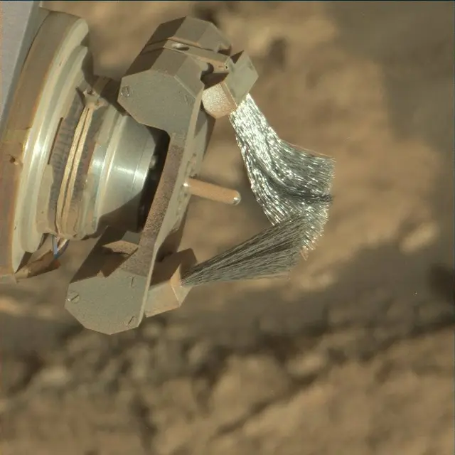 Sol 2608: Mast Camera (Mastcam)
