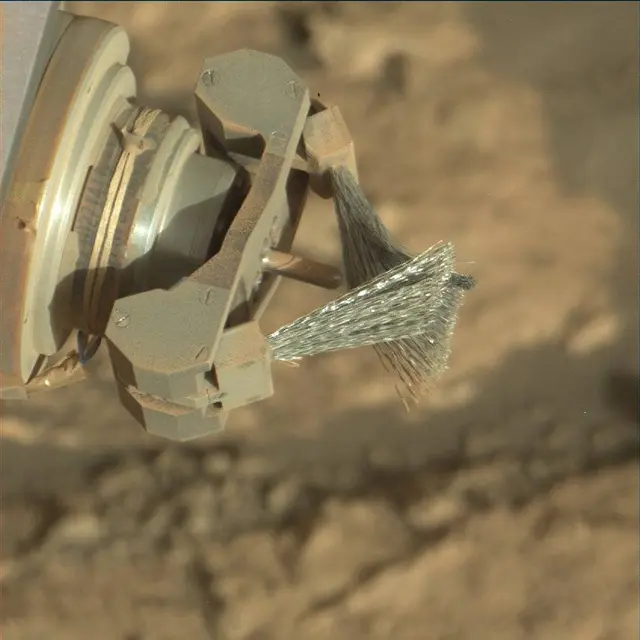 Sol 2608: Mast Camera (Mastcam)