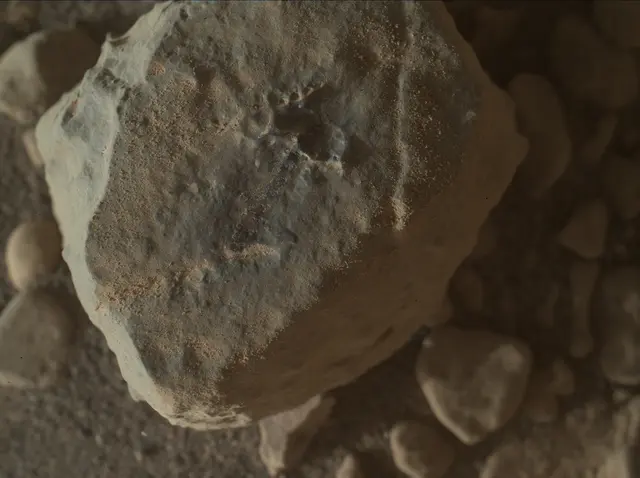 Sol 2608: Mars Hand Lens Imager (MAHLI)