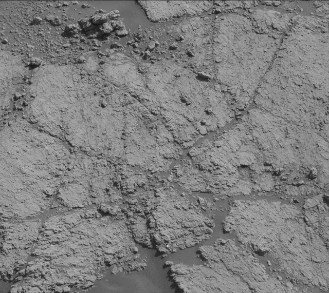 Sol 2609: Mast Camera (Mastcam)