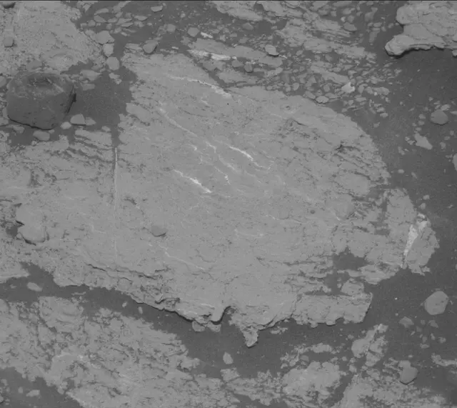 Sol 2609: Mast Camera (Mastcam)