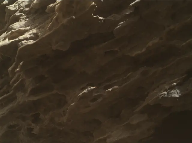 Sol 2609: Mars Hand Lens Imager (MAHLI)