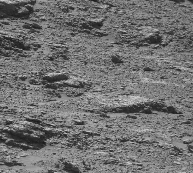 Sol 2611: Mast Camera (Mastcam)