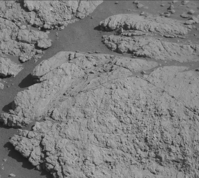 Sol 2611: Mast Camera (Mastcam)