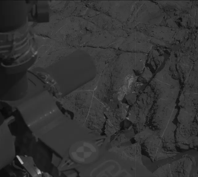 Sol 2613: Mast Camera (Mastcam)