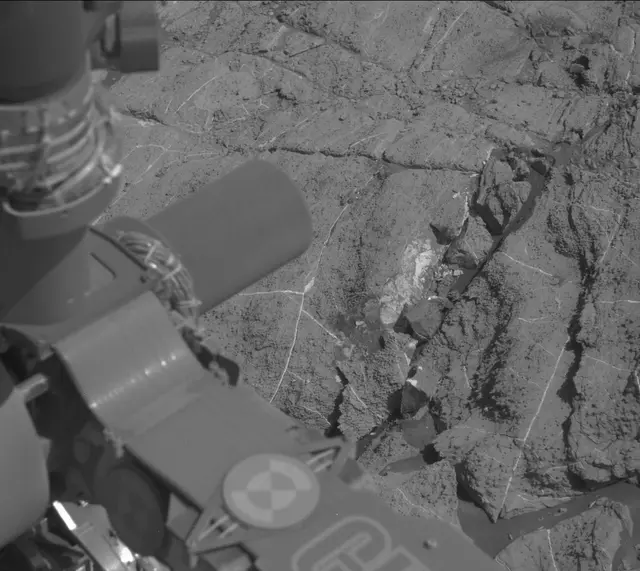 Sol 2613: Mast Camera (Mastcam)