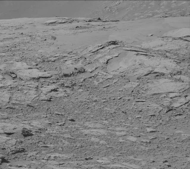 Sol 2613: Mast Camera (Mastcam)