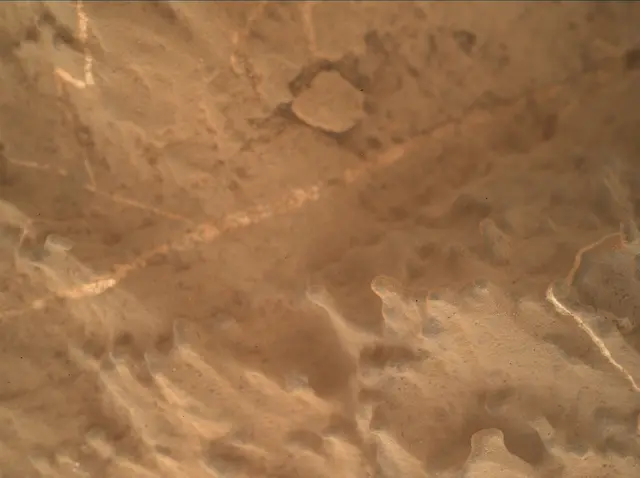 Sol 2613: Mars Hand Lens Imager (MAHLI)