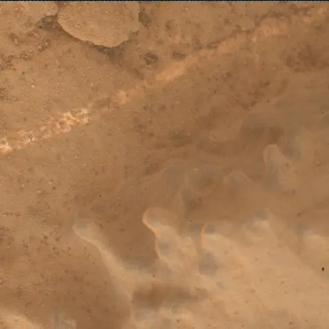 Sol 2613: Mars Hand Lens Imager (MAHLI)