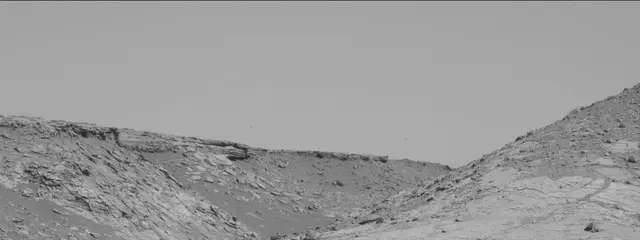 Sol 2616: Mast Camera (Mastcam)