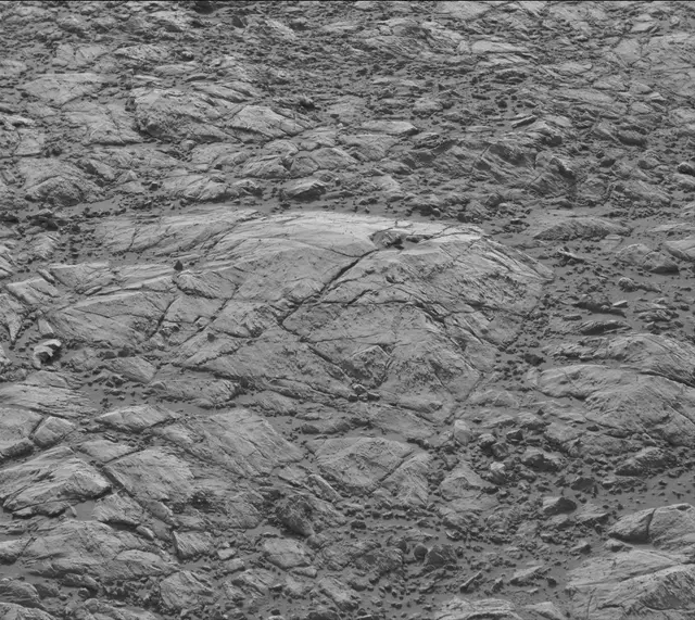 Sol 2616: Mast Camera (Mastcam)