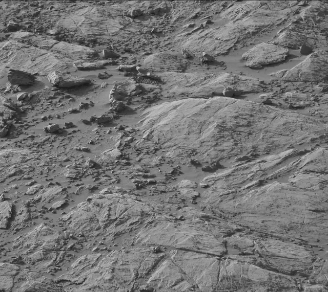 Sol 2616: Mast Camera (Mastcam)
