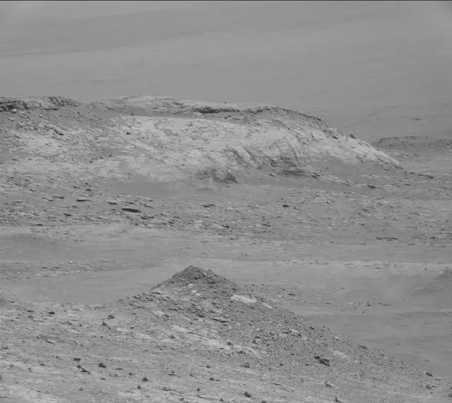 Sol 2616: Mast Camera (Mastcam)