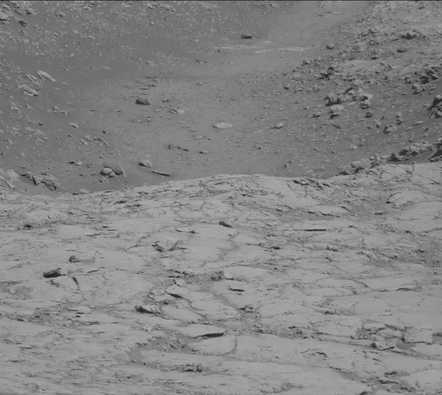 Sol 2616: Mast Camera (Mastcam)