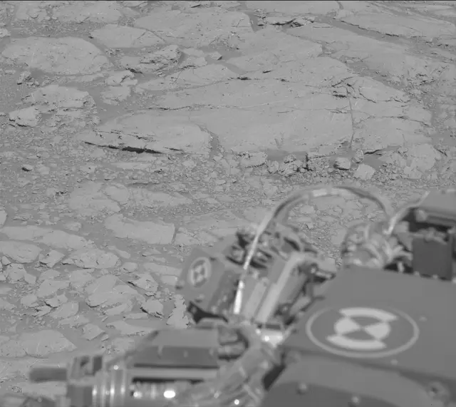 Sol 2617: Mast Camera (Mastcam)
