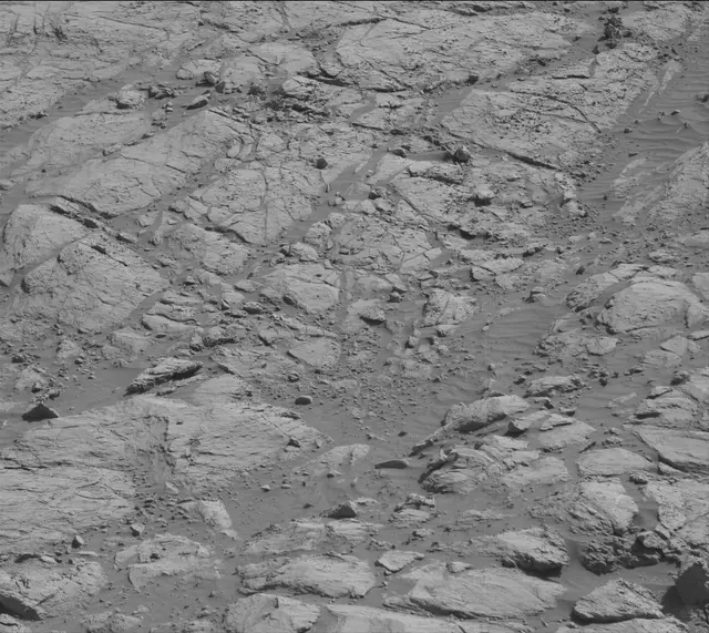 Sol 2617: Mast Camera (Mastcam)