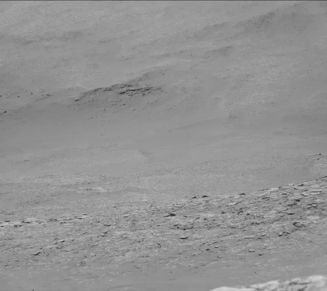 Sol 2618: Mast Camera (Mastcam)