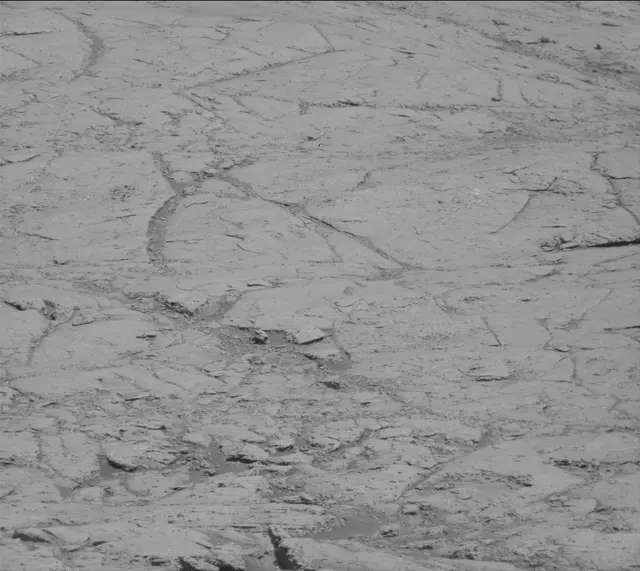 Sol 2618: Mast Camera (Mastcam)