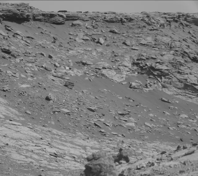 Sol 2620: Mast Camera (Mastcam)