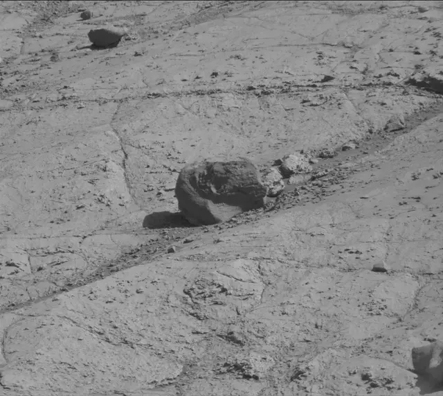 Sol 2620: Mast Camera (Mastcam)