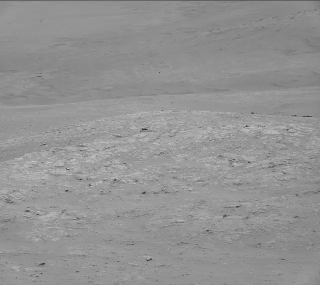 Sol 2631: Mast Camera (Mastcam)