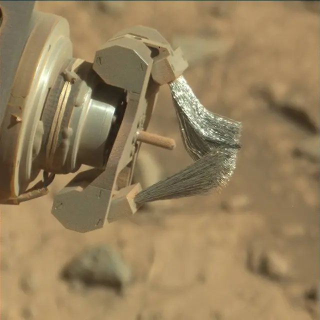 Sol 2631: Mast Camera (Mastcam)
