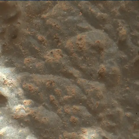 Sol 2631: Mars Hand Lens Imager (MAHLI)