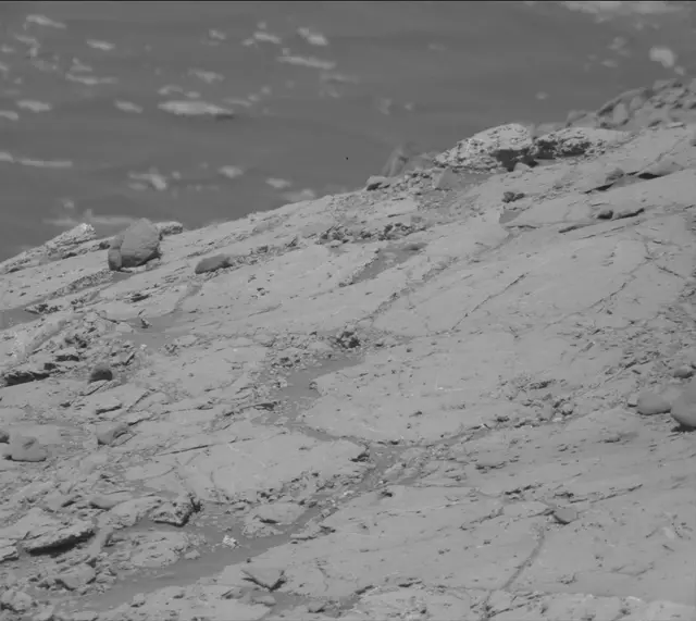 Sol 2632: Mast Camera (Mastcam)
