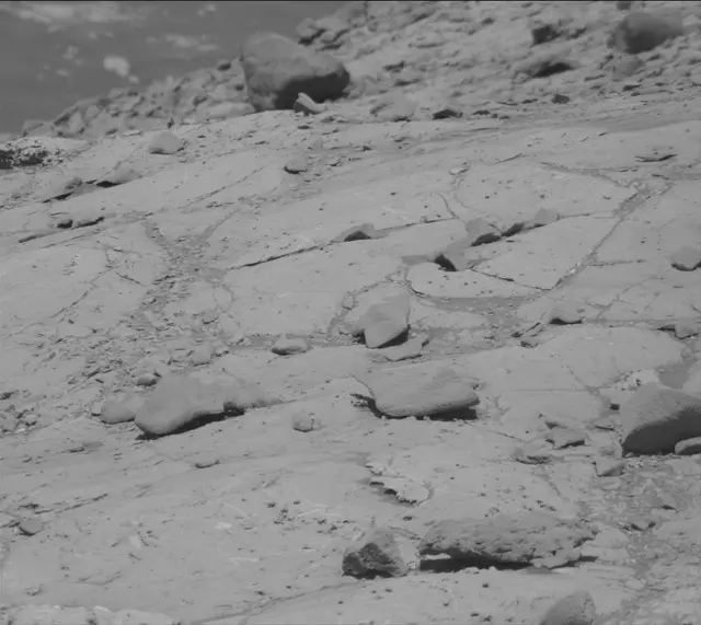 Sol 2632: Mast Camera (Mastcam)