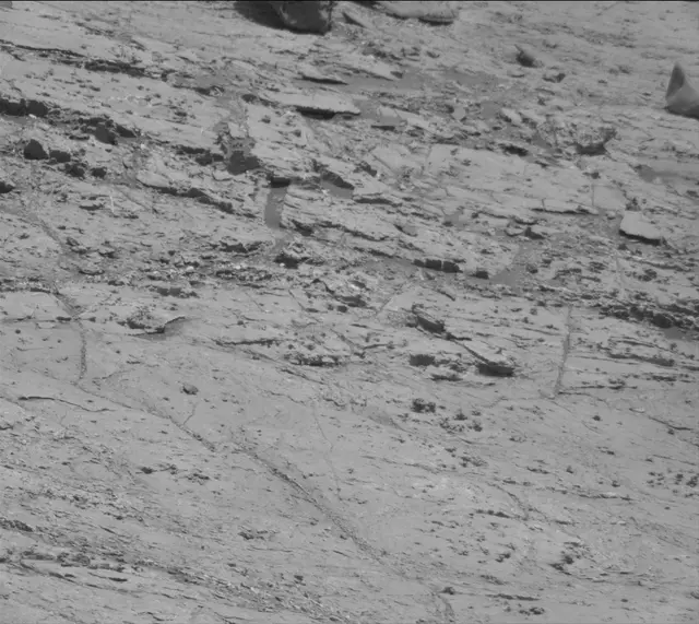 Sol 2632: Mast Camera (Mastcam)