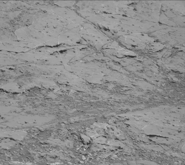 Sol 2632: Mast Camera (Mastcam)