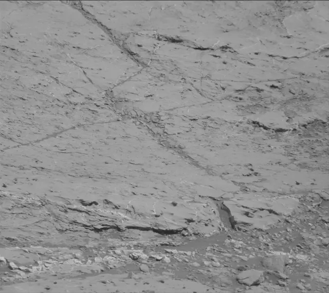 Sol 2632: Mast Camera (Mastcam)