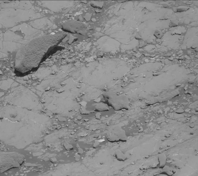 Sol 2632: Mast Camera (Mastcam)