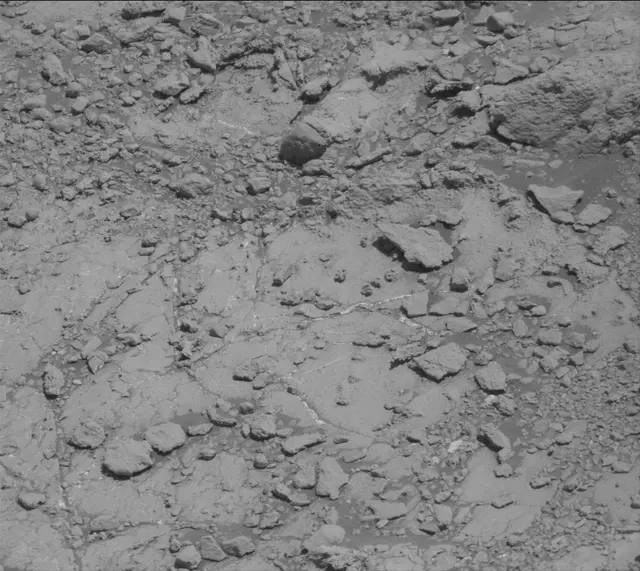 Sol 2632: Mast Camera (Mastcam)