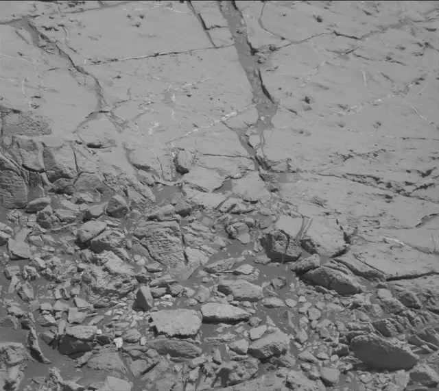 Sol 2632: Mast Camera (Mastcam)