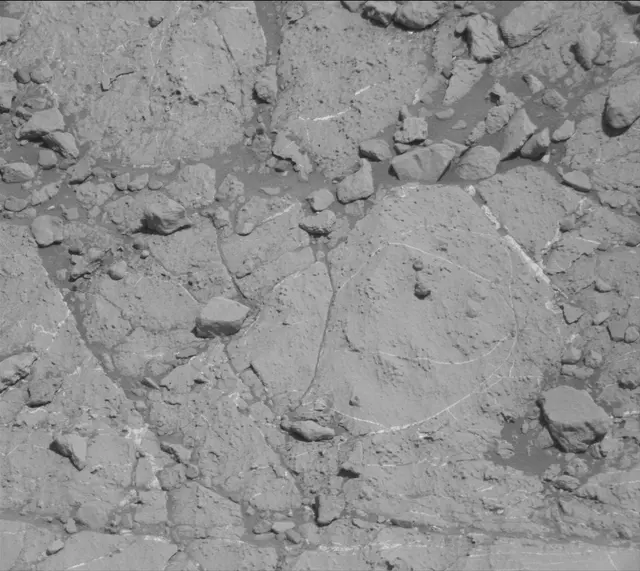 Sol 2632: Mast Camera (Mastcam)
