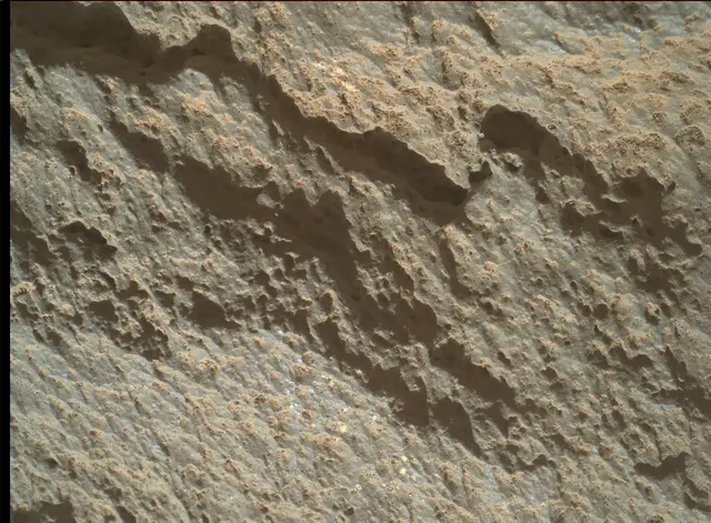 Sol 2632: Mars Hand Lens Imager (MAHLI)