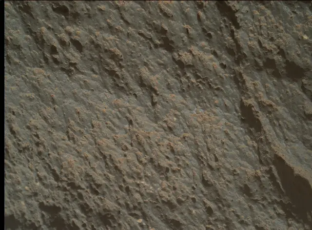 Sol 2632: Mars Hand Lens Imager (MAHLI)
