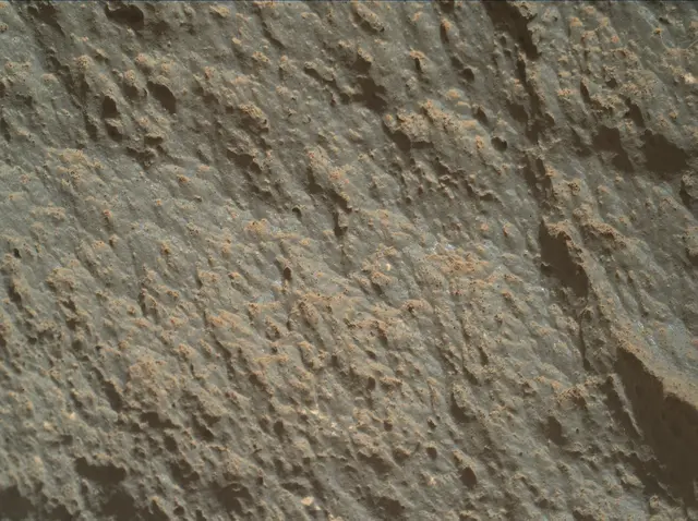 Sol 2632: Mars Hand Lens Imager (MAHLI)