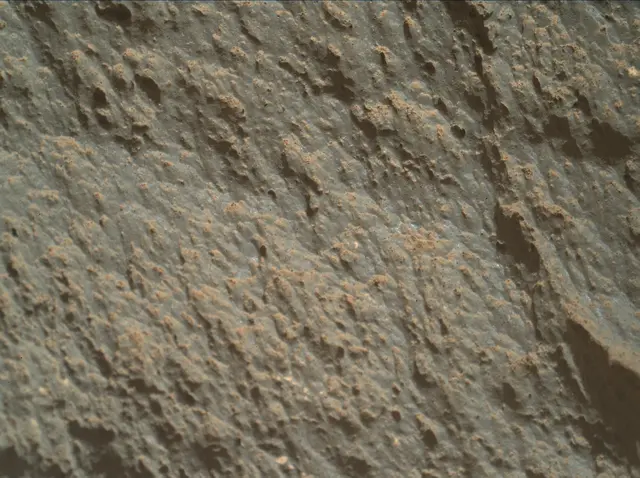 Sol 2632: Mars Hand Lens Imager (MAHLI)