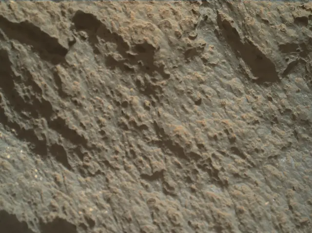 Sol 2632: Mars Hand Lens Imager (MAHLI)