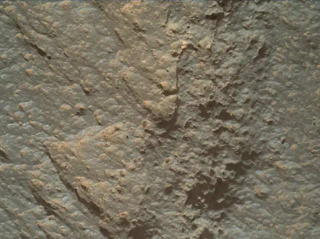 Sol 2632: Mars Hand Lens Imager (MAHLI)